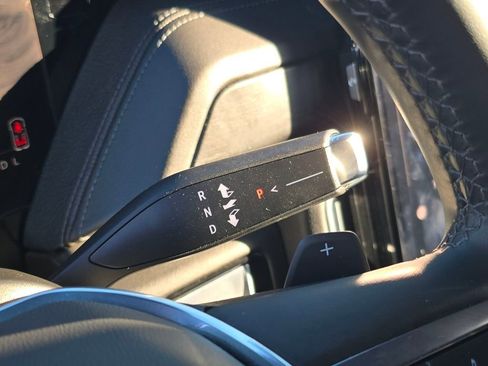 Used 2025 GMC Yukon XL Denali image 24