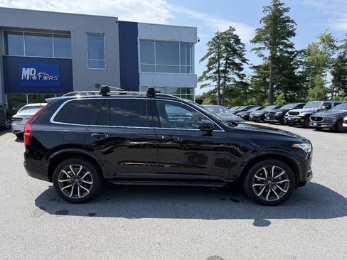 Used 2016 Volvo XC90 T6 Momentum w/ Momentum Plus Package AWD/4WD image 6