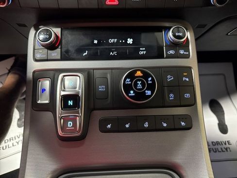 Used 2024 Hyundai Palisade Calligraphy AWD/4WD image 10