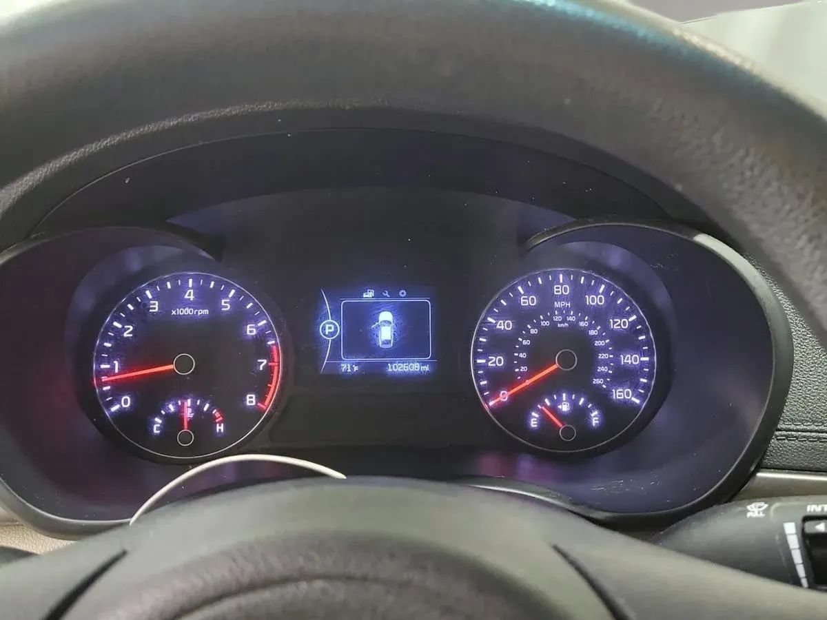 Used 2016 Kia Optima LX FWD image 6