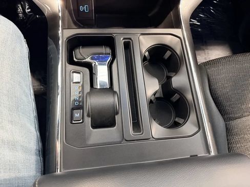 Used 2022 Ford F150 XLT w/ Equipment Group 302A High AWD/4WD image 40