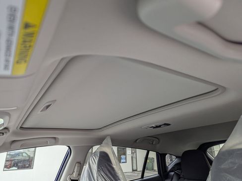 New 2026 Subaru Crosstrek 2.0i Premium image 18