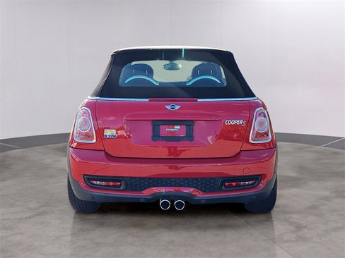 Used 2015 MINI Cooper S image 5