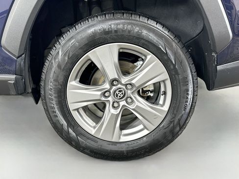Used 2024 Toyota RAV4 XLE image 32