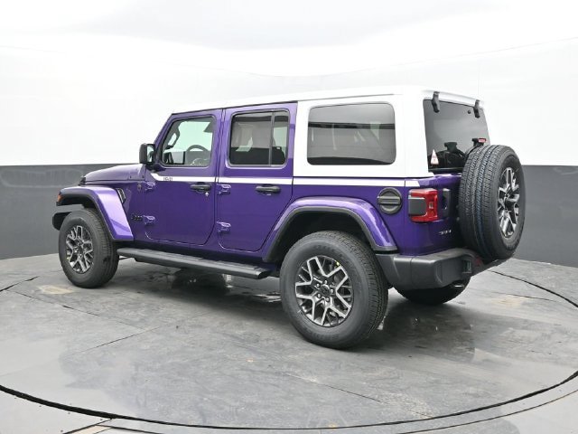New 2026 Jeep Wrangler Unlimited Sahara w/ Whitecap Package AWD/4WD image 3