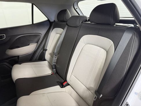 Used 2021 Hyundai Venue SEL w/ Premium Package FWD image 28