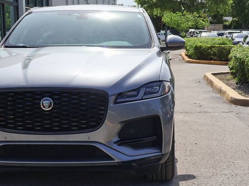 Used 2022 Jaguar F-PACE S AWD/4WD image 16
