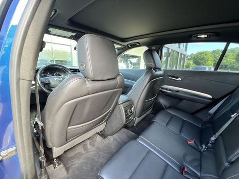 Used 2019 Cadillac XT4 Premium Luxury AWD/4WD image 23