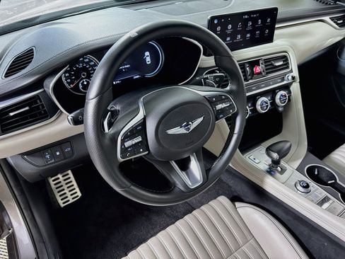 Used 2023 Genesis G70 2.0T w/ Sport Prestige Package image 25