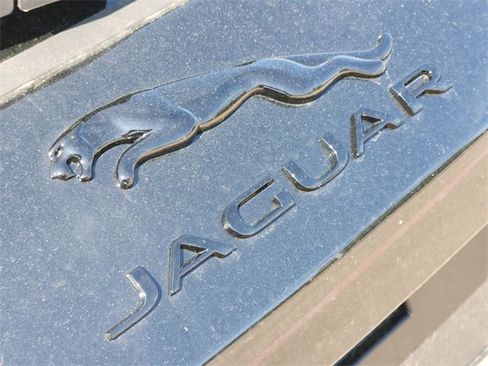 Used 2026 Jaguar F-PACE R-Dynamic S image 9