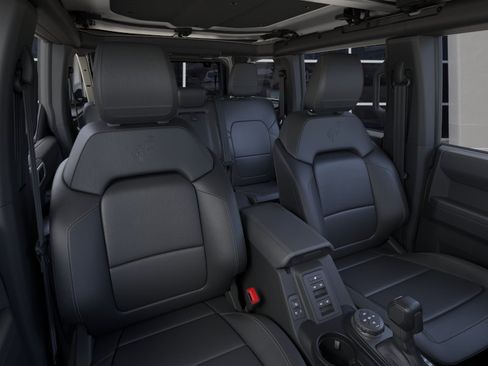 New 2025 Ford Bronco Badlands AWD/4WD image 10