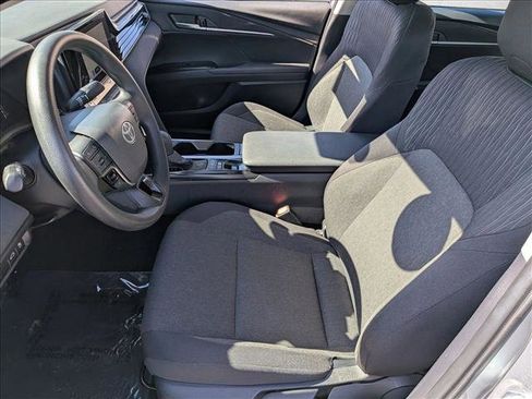 Used 2025 Toyota Camry LE FWD image 16
