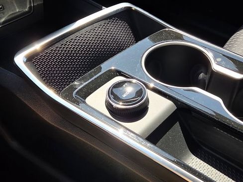 New 2026 Chevrolet Equinox LT w/ Safety and Technology Package image 28