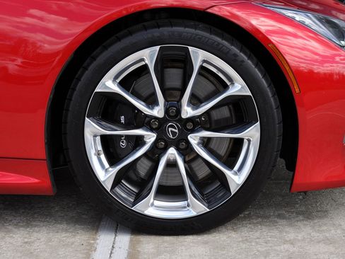 Used 2018 Lexus LC 500 Coupe w/ Performance Package image 6