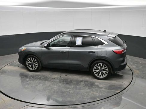 Used 2021 Ford Escape Titanium image 26