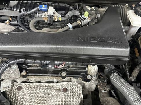 Used 2017 Nissan Rogue SL w/ SL Premium Package image 7