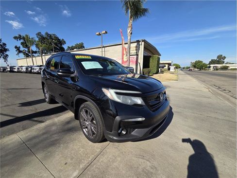 Used 2022 Honda Pilot Sport image 3