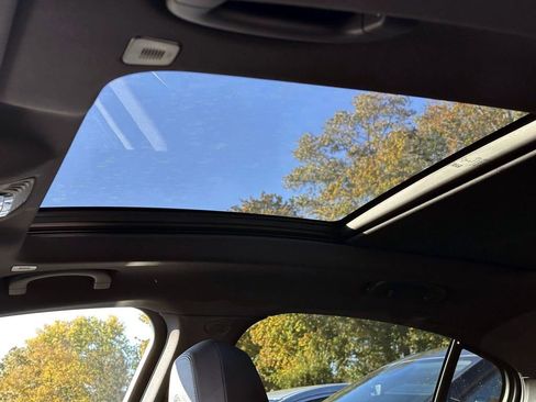 Used 2022 Alfa Romeo Stelvio Ti image 21