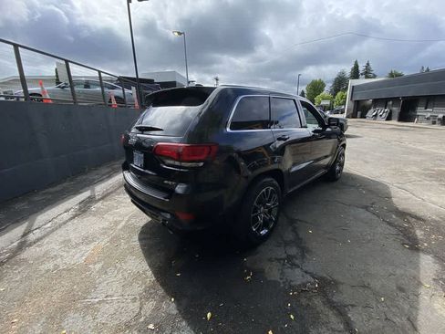 Used 2015 Jeep Grand Cherokee SRT w/ Luxury Group II AWD/4WD image 6