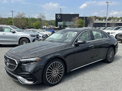 New 2026 Mercedes-Benz E 350 Sedan image 4
