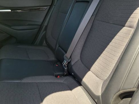 Used 2021 Kia Seltos S AWD/4WD image 10
