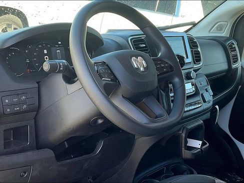 New 2025 RAM ProMaster 1500 w/ Quick Order Package 22G SLT image 7