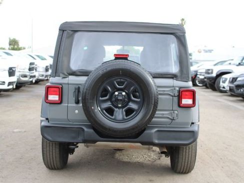 Used 2023 Jeep Wrangler Sport image 4