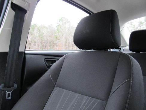 Used 2015 Ford Focus S image 70