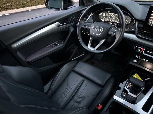 Used 2023 Audi Q5 2.0T Premium Plus w/ Premium Plus Package image 31