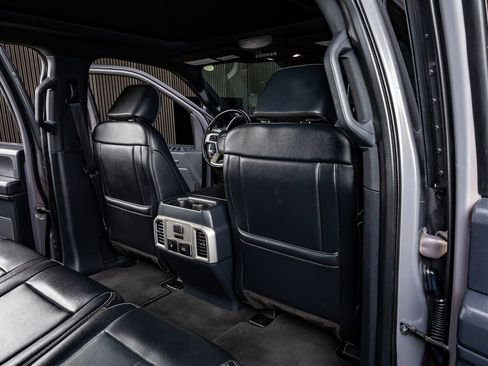 Used 2022 Ford F250 Lariat w/ Lariat Ultimate Package image 31