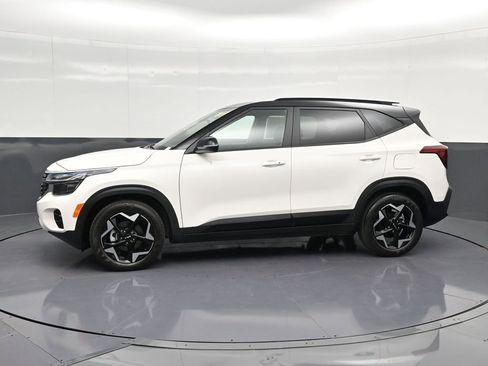 Used 2025 Kia Seltos S FWD image 7