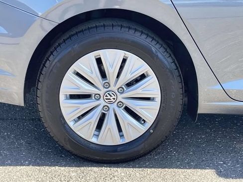 Used 2019 Volkswagen Jetta S w/ Driver Assistance Package FWD image 7