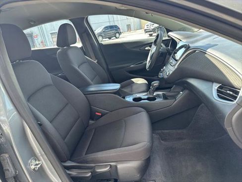 Used 2023 Chevrolet Malibu LT image 14