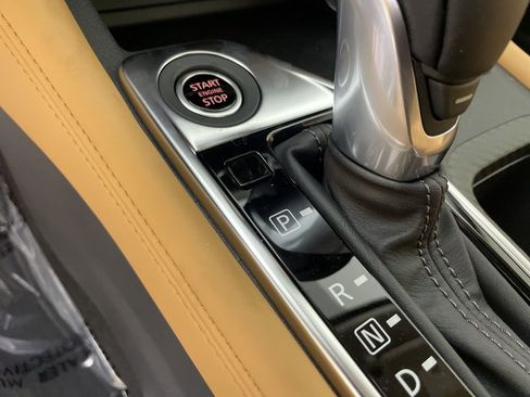 New 2025 Nissan Sentra SV w/ SV Premium Package image 22