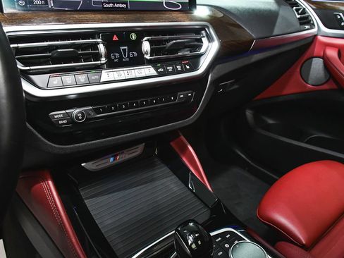 Used 2024 BMW X4 M40i w/ Premium Package AWD/4WD image 47