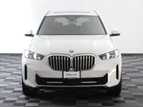 Used 2024 BMW X5 xDrive40i w/ Executive Package AWD/4WD image 23