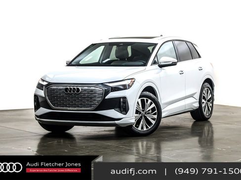 Used 2024 Audi Q4 e-tron Premium w/ Convenience Package image 1
