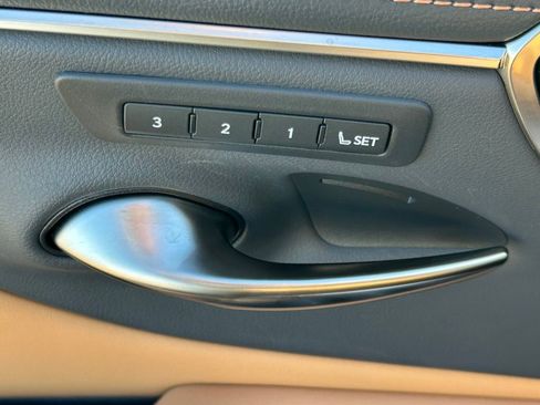 Used 2024 Lexus ES 350 Ultra Luxury image 19