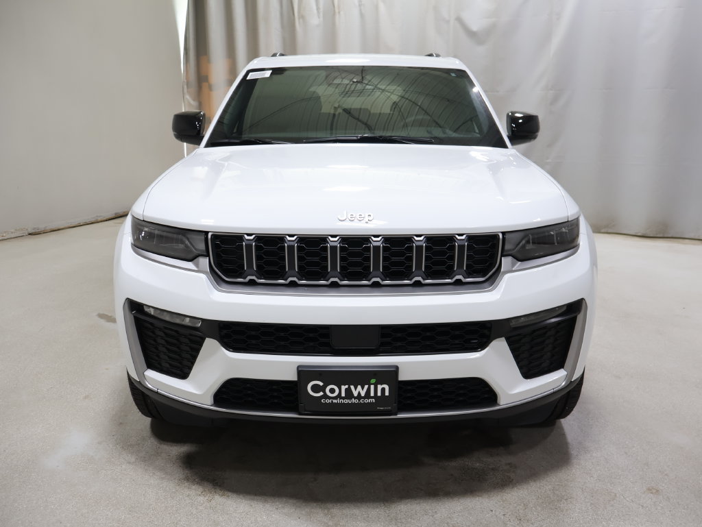 New 2027 Jeep Grand Cherokee Limited AWD/4WD image 2