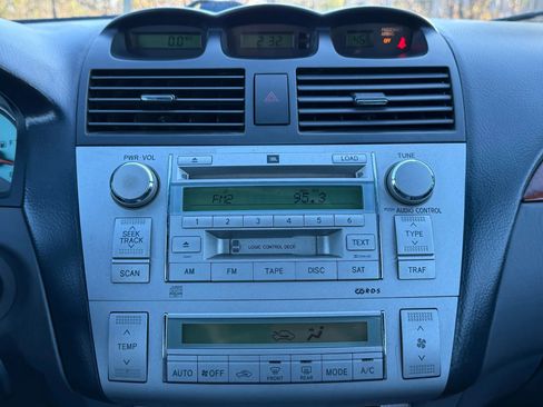 Used 2006 Toyota Solara SLE image 29