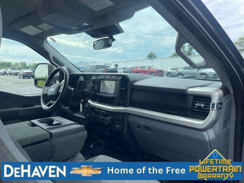 Used 2023 Ford F250 XLT AWD/4WD image 29