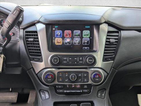 Used 2020 Chevrolet Suburban LT AWD/4WD image 14