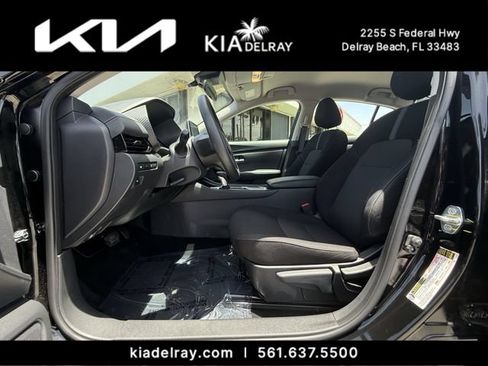 Used 2023 Nissan Sentra SV FWD image 17
