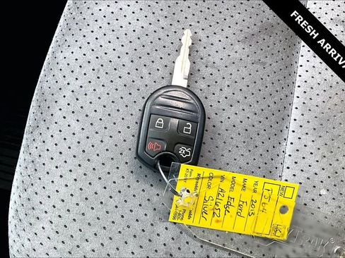 Used 2013 Ford Edge SEL image 32