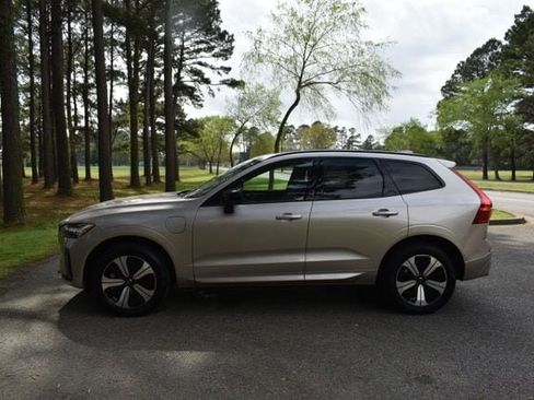 New 2025 Volvo XC60 T8 Plus w/ Protection Package Premier image 6