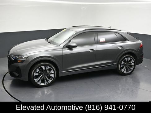 Used 2025 Audi Q8 Premium Plus AWD/4WD image 27