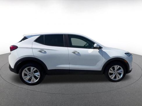 Used 2026 Buick Encore GX Preferred AWD/4WD image 13