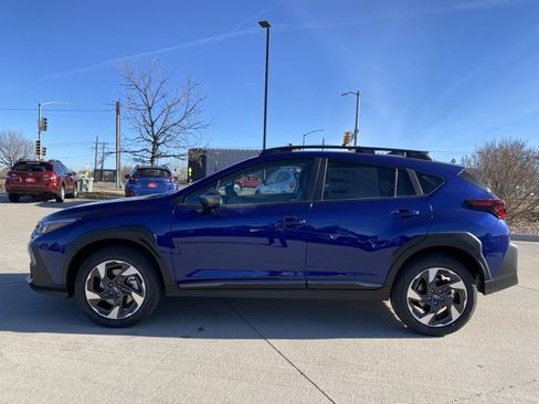 New 2025 Subaru Crosstrek 2.5i Limited w/ Crosstrek Mirror Package image 2