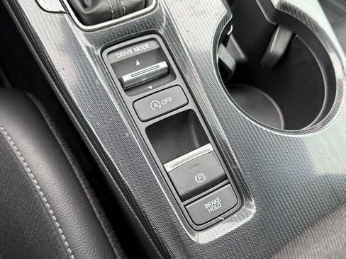 Used 2025 Honda Civic Sport image 29