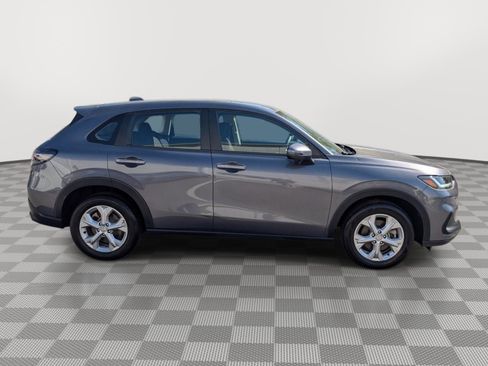 Used 2023 Honda HR-V LX image 6